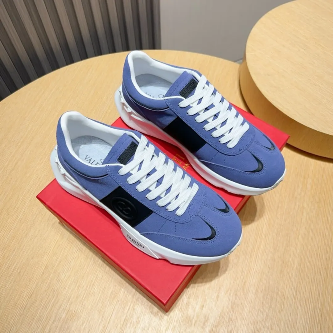 Men's Men's Shoes 💰P520💰[VALENTINO] Huanu Tianlun Fashionable Casual Sports Shoes Original model opening, new models available first! Not high-profile yet avant-garde! Simple, low-key and fashionable, super versatile style, the upper is made of original cowhide, luxurious sheepskin lining craftsmanship, sole: the original sole is specially provided by the original factory and is super comfortable. The version is comfortable on the feet and is so strict on any small area. Size: 38-45 (45 is custom-made and cannot be returned or exchanged)